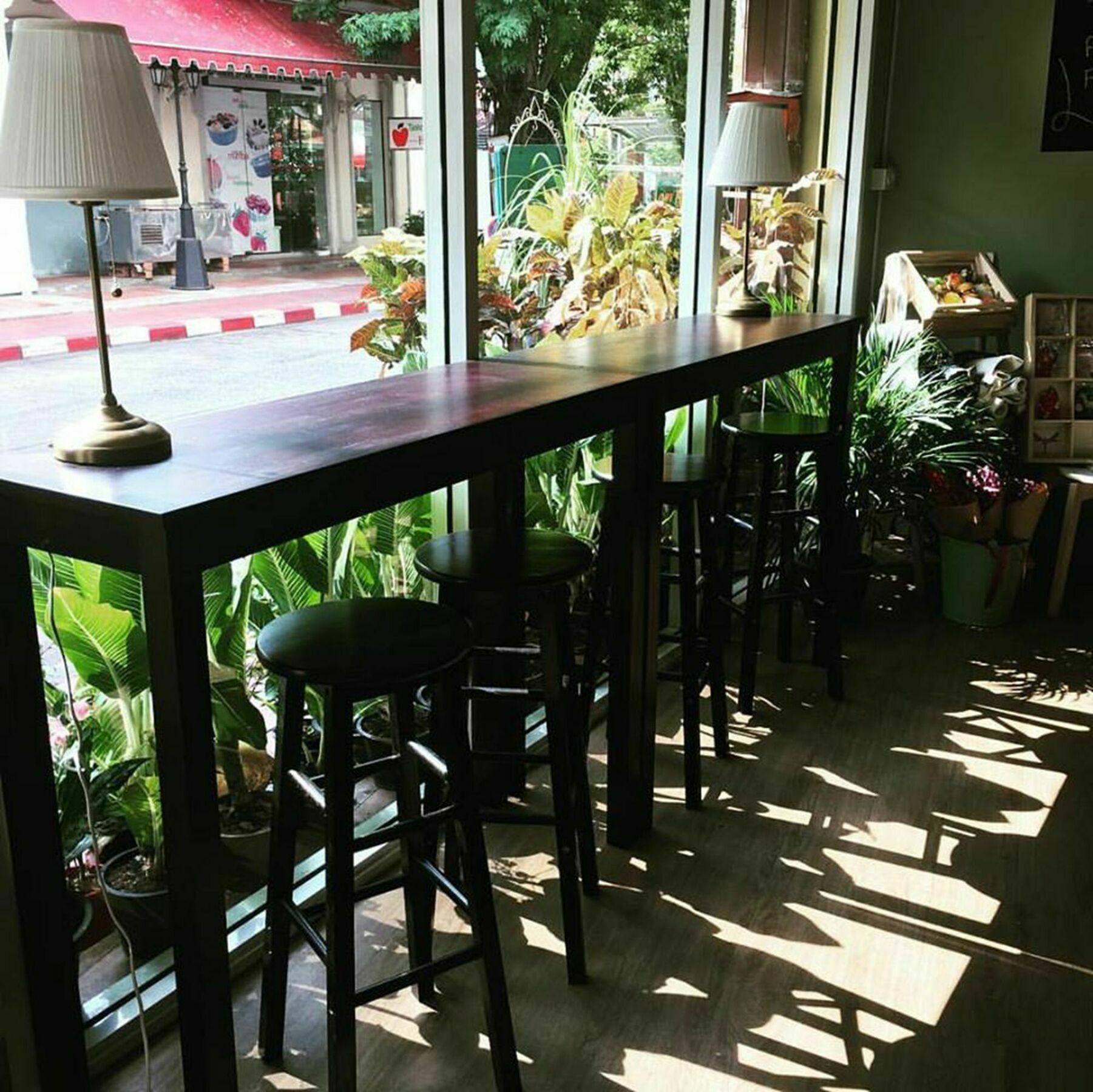 Folk Poshtel Silom Bed & Breakfast Bangkok Luaran gambar