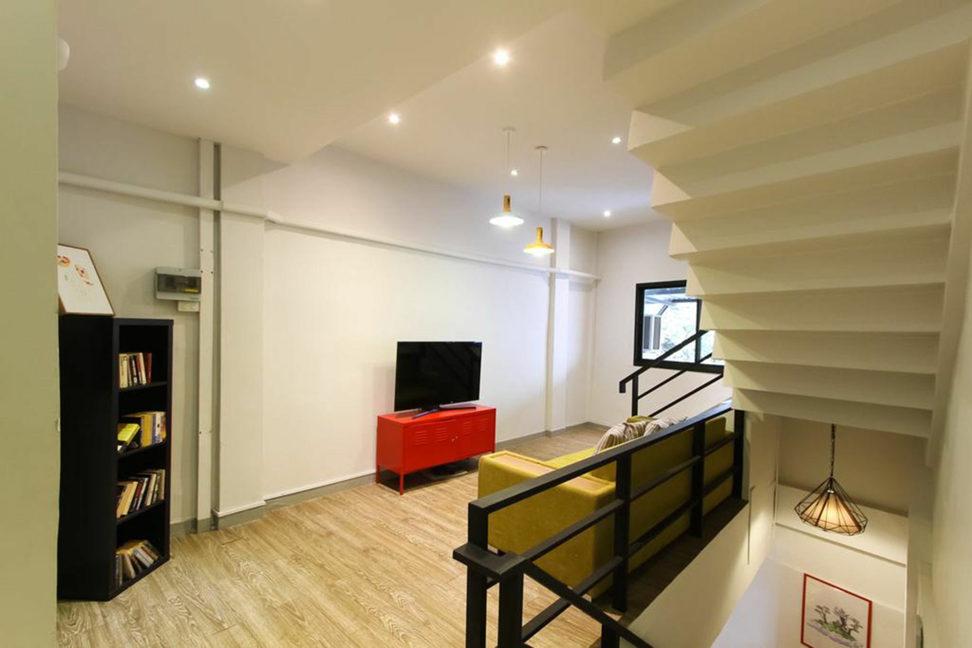 Folk Poshtel Silom Bed & Breakfast Bangkok Luaran gambar